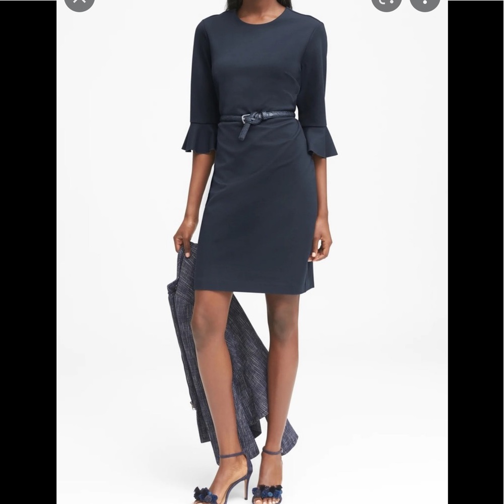 Banana republic navy blue flutter sleeve ponte sheath dress size 6